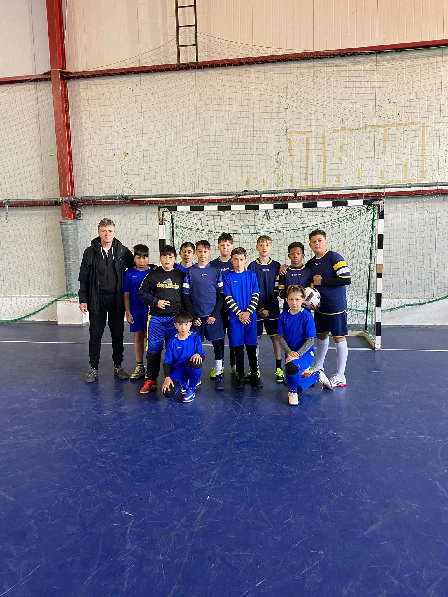 echipa de fotbal a scolii